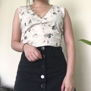 Sleeveless Slinky V Nceck Top